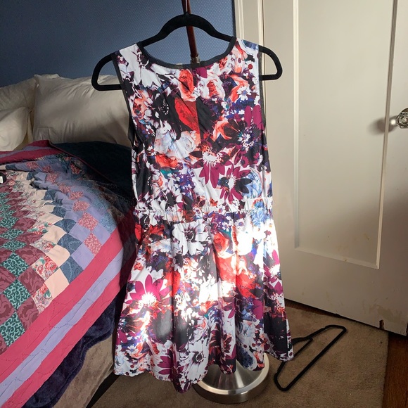 Simply Vera Vera Wang summer dress size PM - Picture 2 of 5